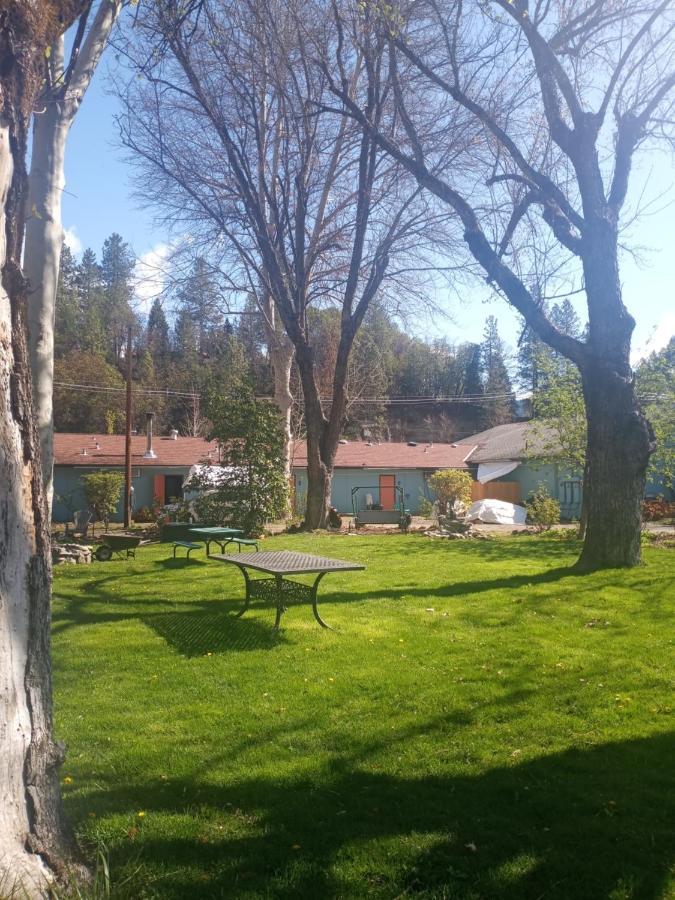 Bigfoot Rv & Cabins Park Happy Camp 外观 照片