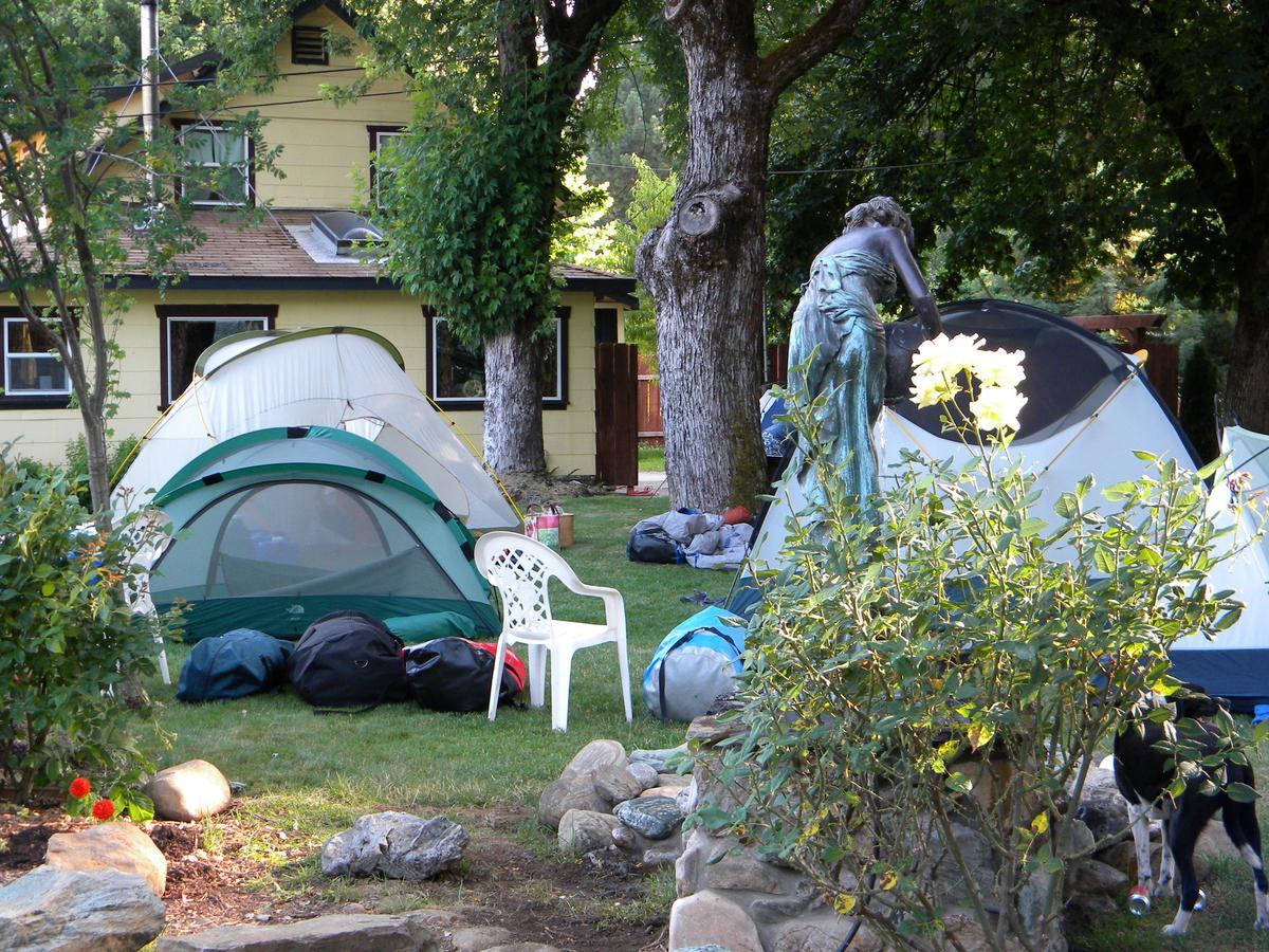 Bigfoot Rv & Cabins Park Happy Camp 外观 照片